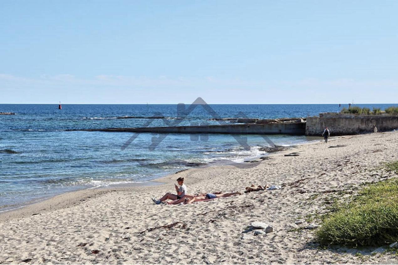 Localise - M11B - A La Pointe - Maison De Vacances Avec Jardin Entierement Clos - A 50M De La Plage - 700M Du Centre - Tout A Pied - Wifi Inclus - Draps Inclus - Animaux Bienvenus Guilvinec Buitenkant foto